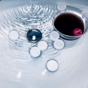 警花被歹徒糟蹋到高潮
